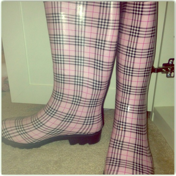 Pink plaid rain boots