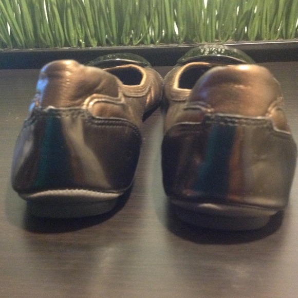 Shoes - Picture 3 of 3