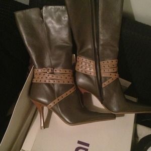 Sold- Olive green n tan buckle boots