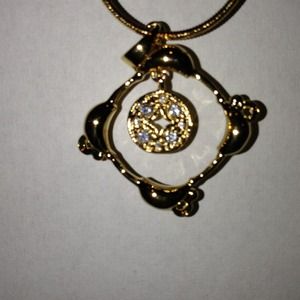 Fashion necklace
