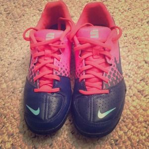Nike indoor soccer shoes