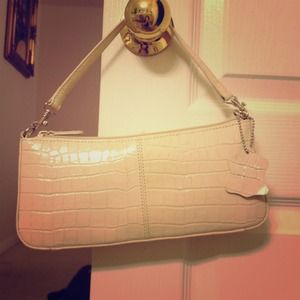 Brand new white handbag!