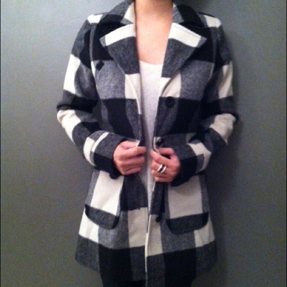 BILLABONG wool Black and white checkered coat