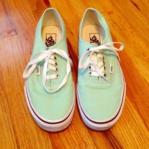 Vans authentic gossamer green/true white