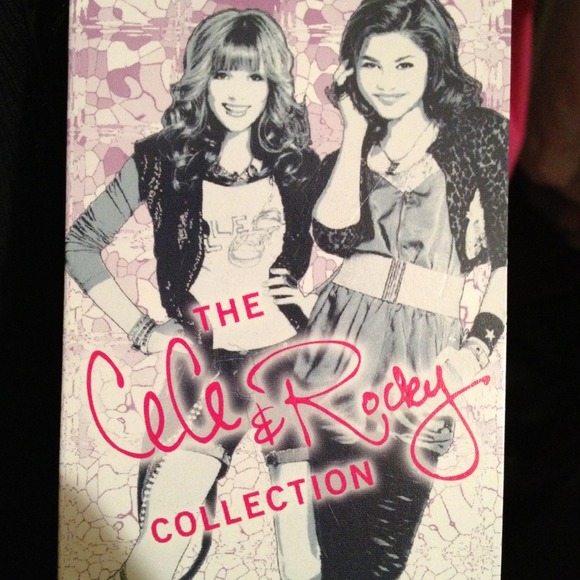 SOLD-SOLD-NEW girls fur vest,black. Small (Disney) - Picture 4 of 4