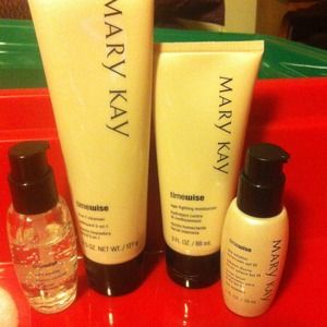 Mary Kay bundle.