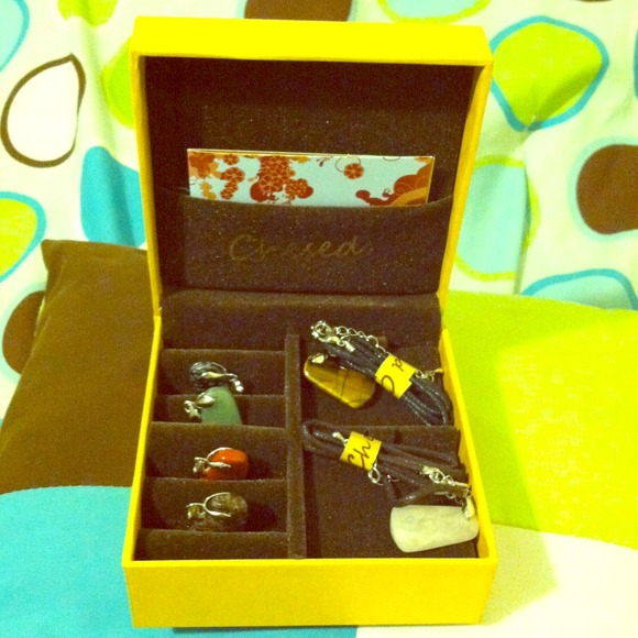 "Chesed" semi-precious stone collection