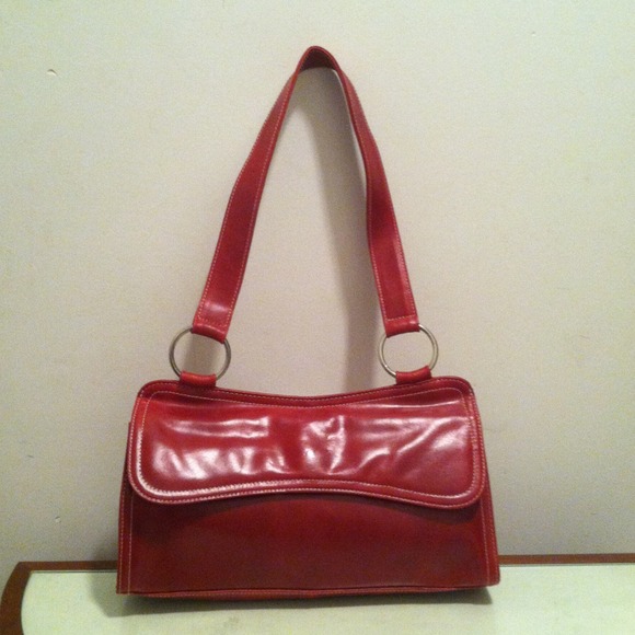 reduced⚡✂✂Wilson "Maxima"red leather shoulder bag