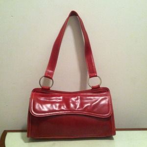 reduced⚡✂✂Wilson "Maxima"red leather shoulder bag