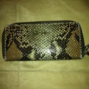 *****REDUCED***** Jessica Simpson wallet