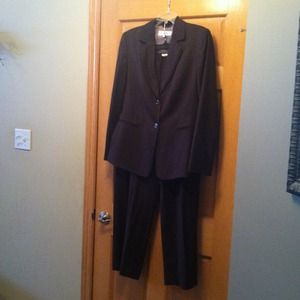 NWOT dark brown Calvin Klein ladies suit