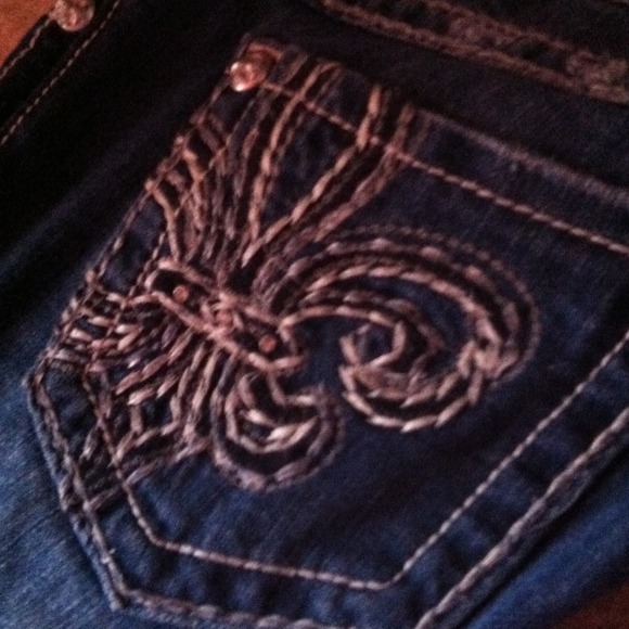 That's the back of the miss me jeans