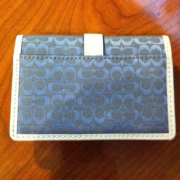 SOLD - Picture 3 of 4