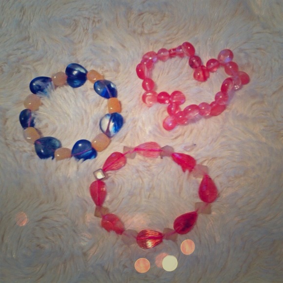 Cute bracelets 💙💙💙 - Picture 1 of 2