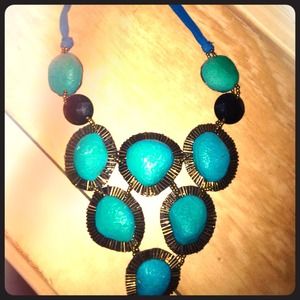 Large turquoise necklace