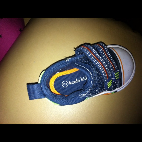 Shoes - Picture 2 of 2