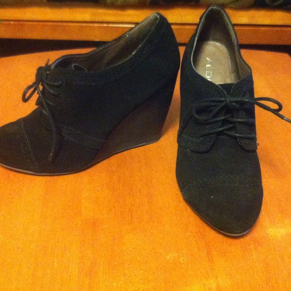 ALDO wedges