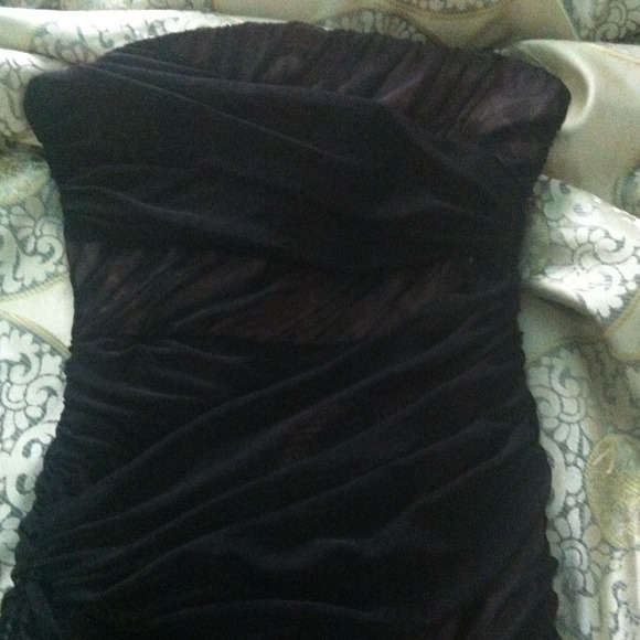 Black dress - Picture 2 of 2