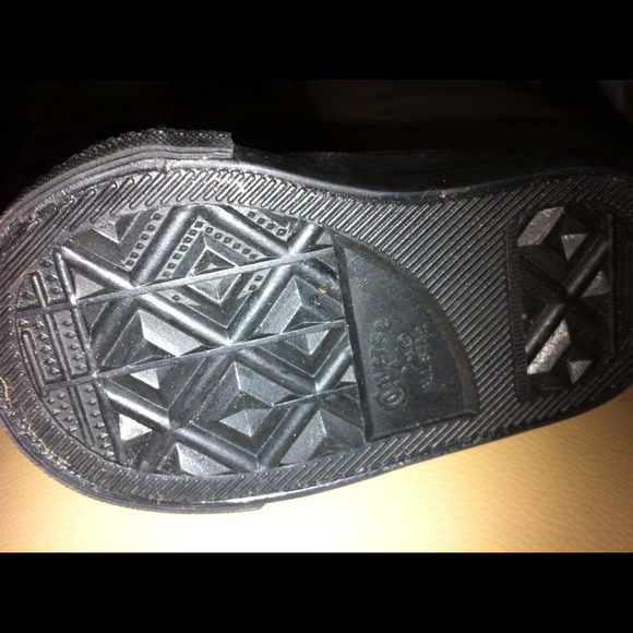 Shoes - Picture 3 of 3