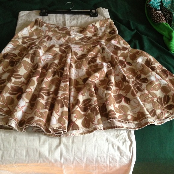 Tan/brown/white Merona skirt