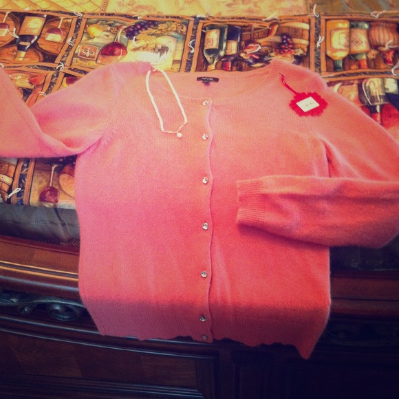 ❌RESERVE LUNAFLORES❌❌ cashmere cardigan sweater