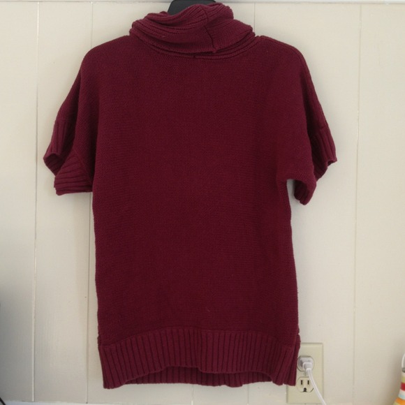 Red turtleneck sweater! - Picture 4 of 4