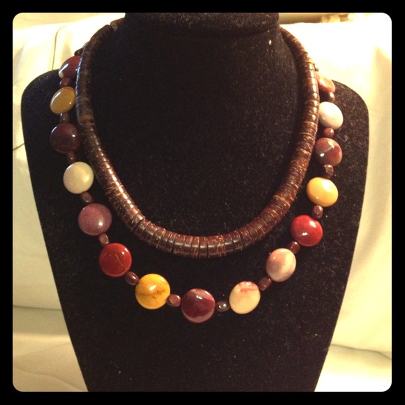 2necklaces