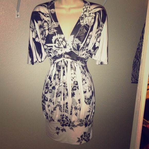 Black and white dress :)))