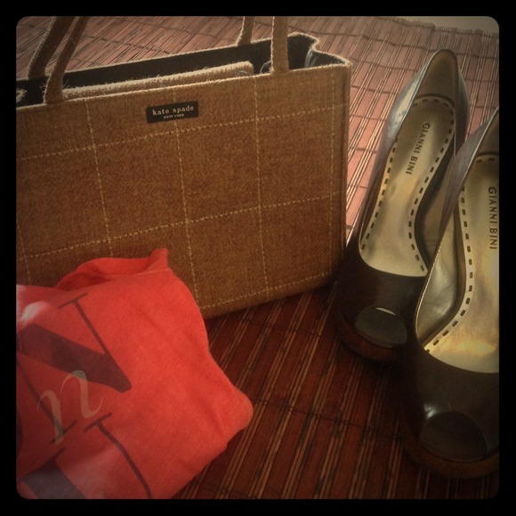 kate spade Handbags - RESERVED Kate spade bag