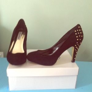 **RESERVED**Steve Madden studded black heels