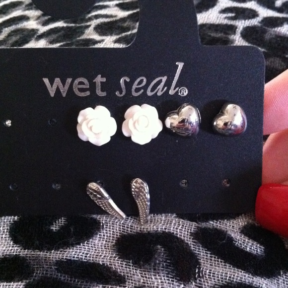 Wet Seal earrings