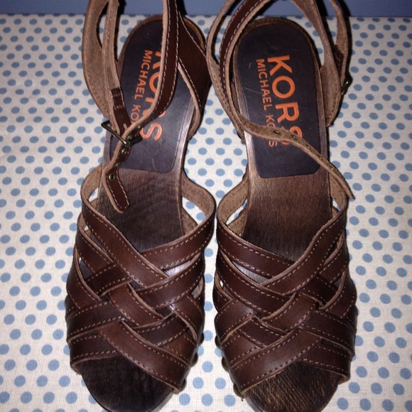 Beautiful Kors by Michael Kors shoe size
