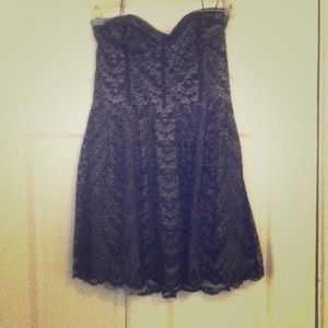 Stradivarius black lace dress -medium
