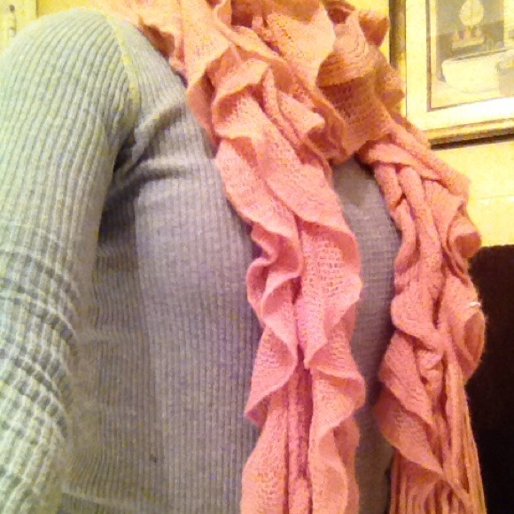 ❌Traded❌💗Beautiful pink scarf!!! 💗