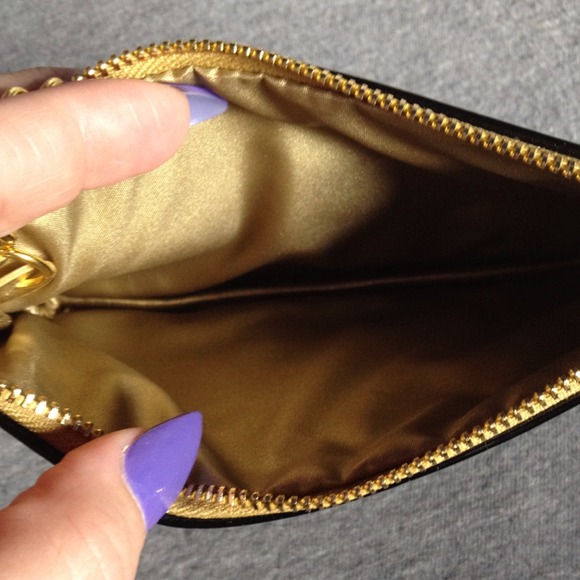 VS pouch - Picture 4 of 4