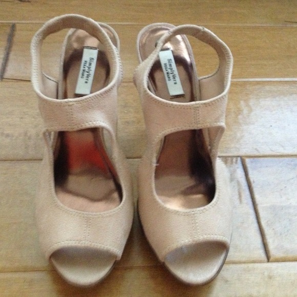 Natural wood soft light skin color material