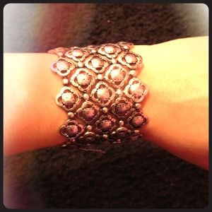 stretch silver bracelet.