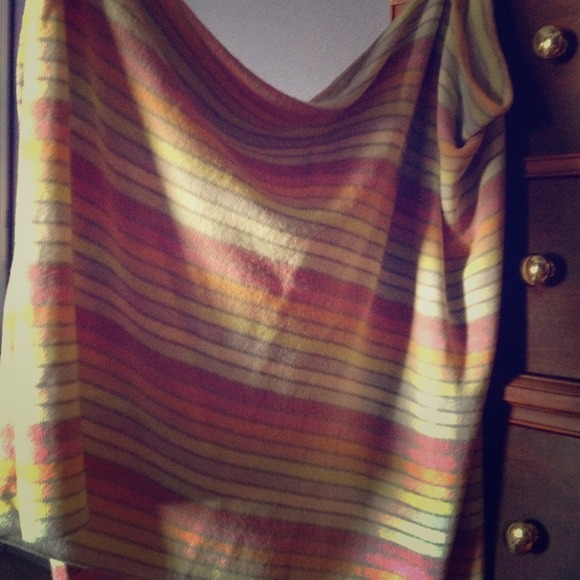 Oversized perfect condition Gap striped poncho! - Picture 1 of 2