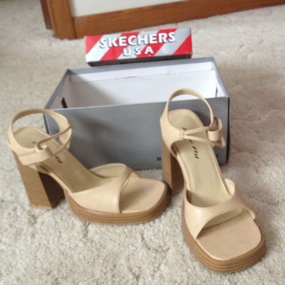 Beige heal shoes