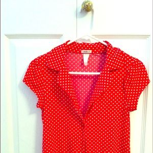 Red vintage poka dot v-neck shirt