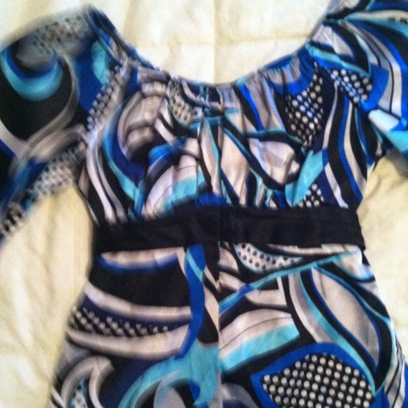 Multi colored top - Picture 2 of 3