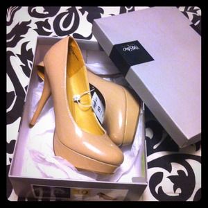 Mossimo 'blush' platform heels NWT size 10