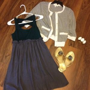 TRADED😎 dress with bow back