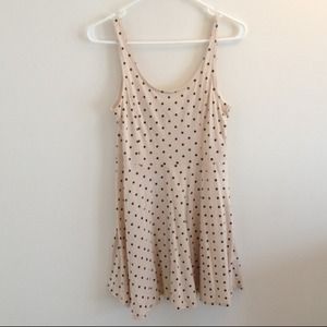 H&M Dresses & Skirts - Pink polka dress H&M Dresses & Skirts - Pink polka dress