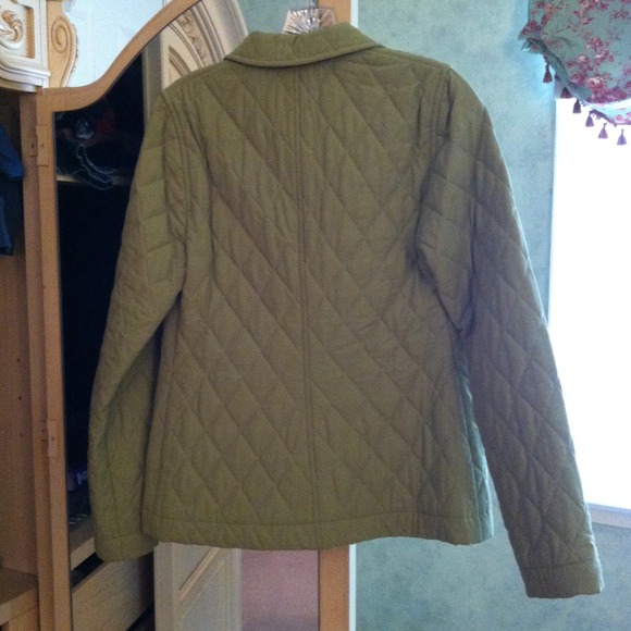Lacoste Preppy Quilted Green Jacket w/ Pink Lining - Picture 4 of 4