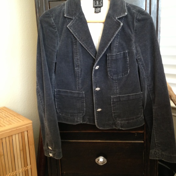 Elegant sports coat with pretty diamond buttons. - Picture 1 of 3