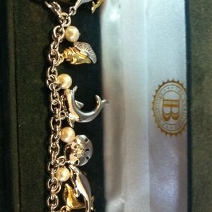 Charm bracelet