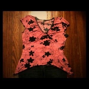 ** Reduced** Cute Top