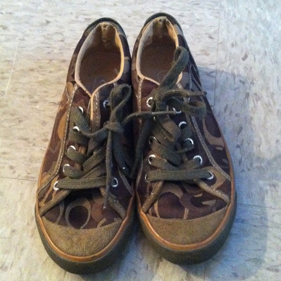 🔴 SOLD 🔴Coach sneakers size 6