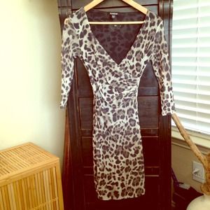 Bebe leopard dress